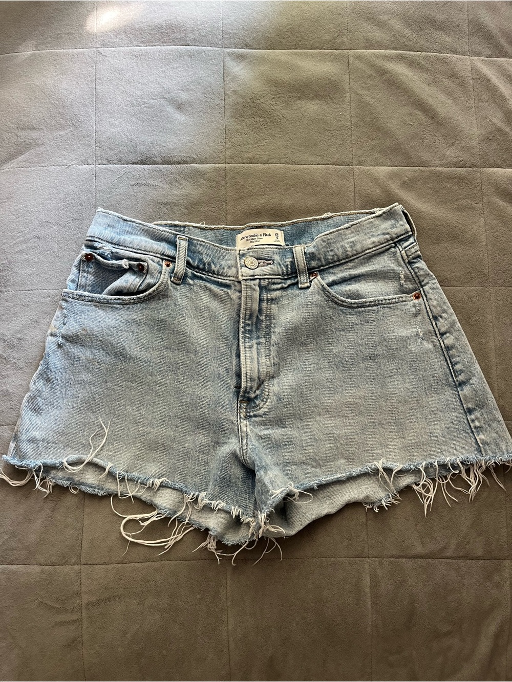 Abercrombie & Fitch Mid Rise Shorts